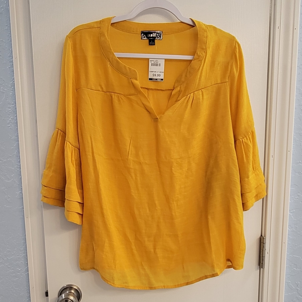 Naïf Mustard Top Brand New! Large